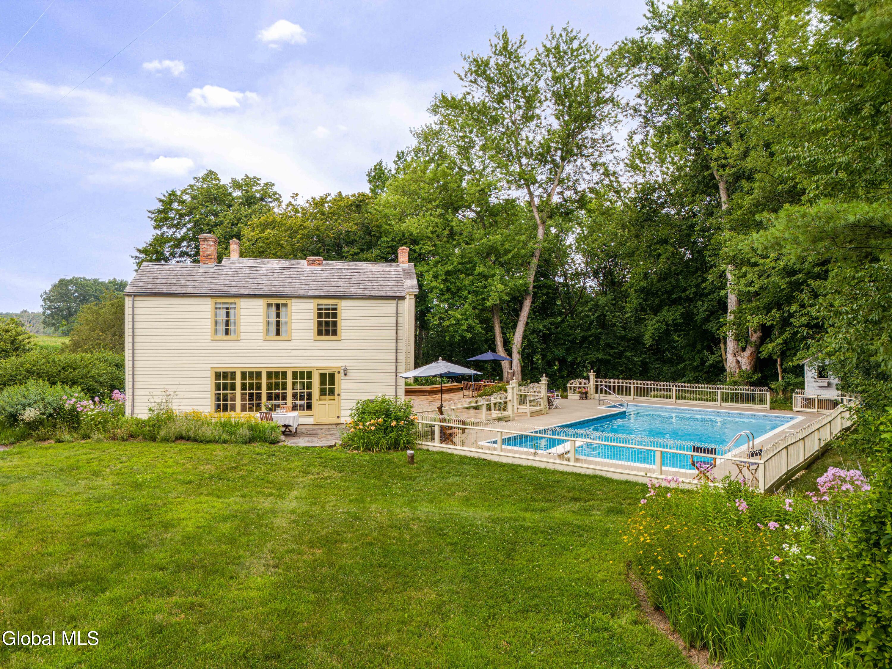 14 & 18 Clove Road Castleton On Hudson NY 12033