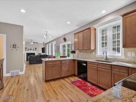 17 Forestbrook Drive Ballston Lake NY 12019