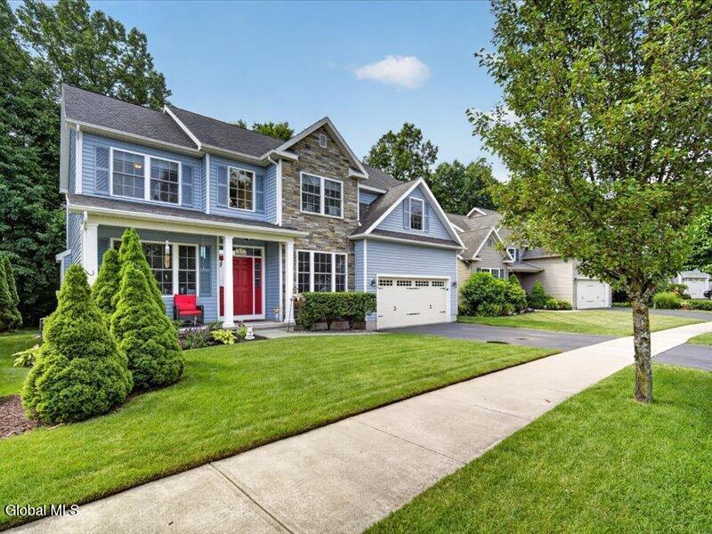 17 Forestbrook Drive Ballston Lake NY 12019