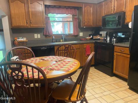10 Schlensker Drive Glenville NY 12302