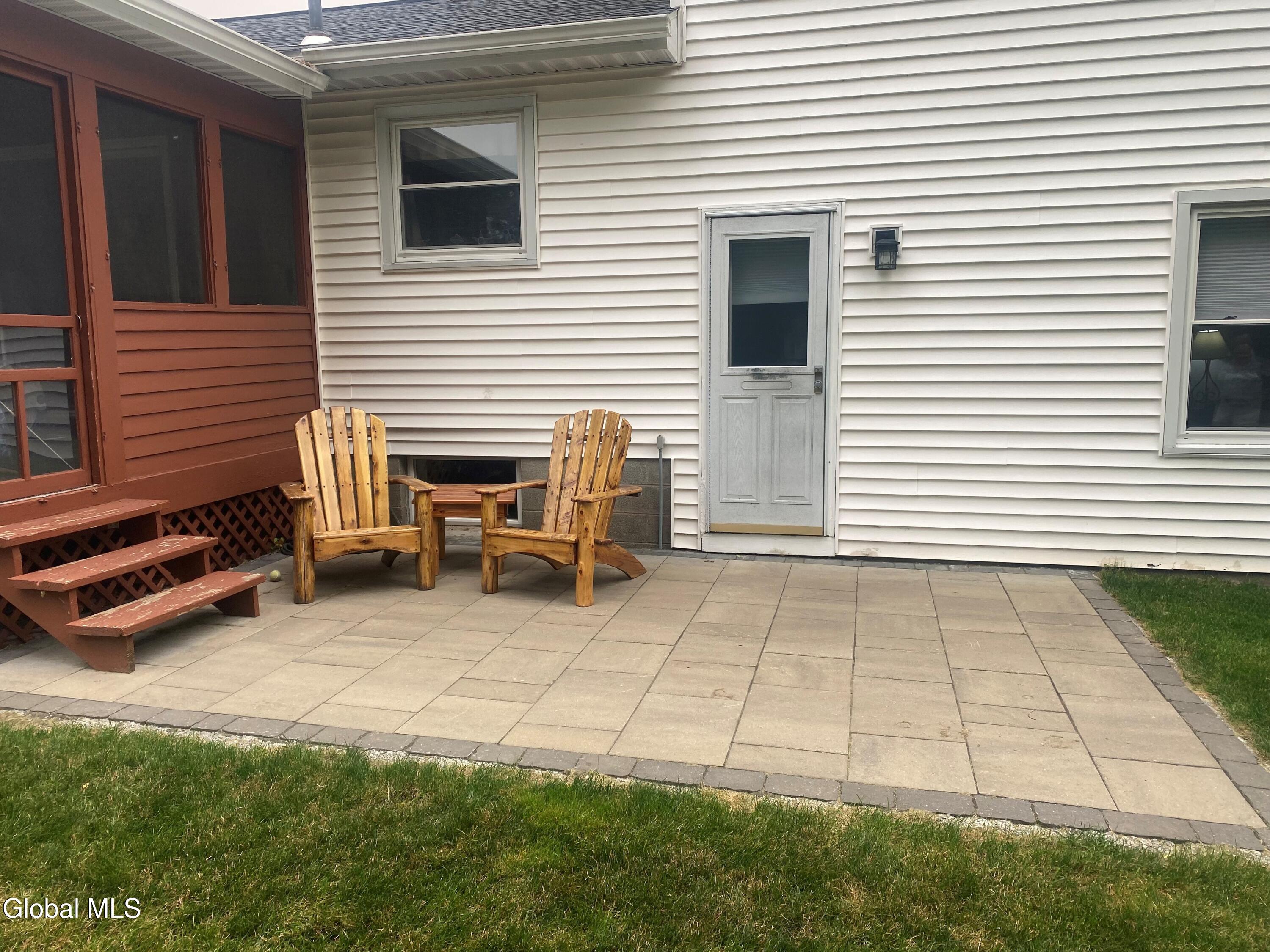 10 Schlensker Drive Glenville NY 12302