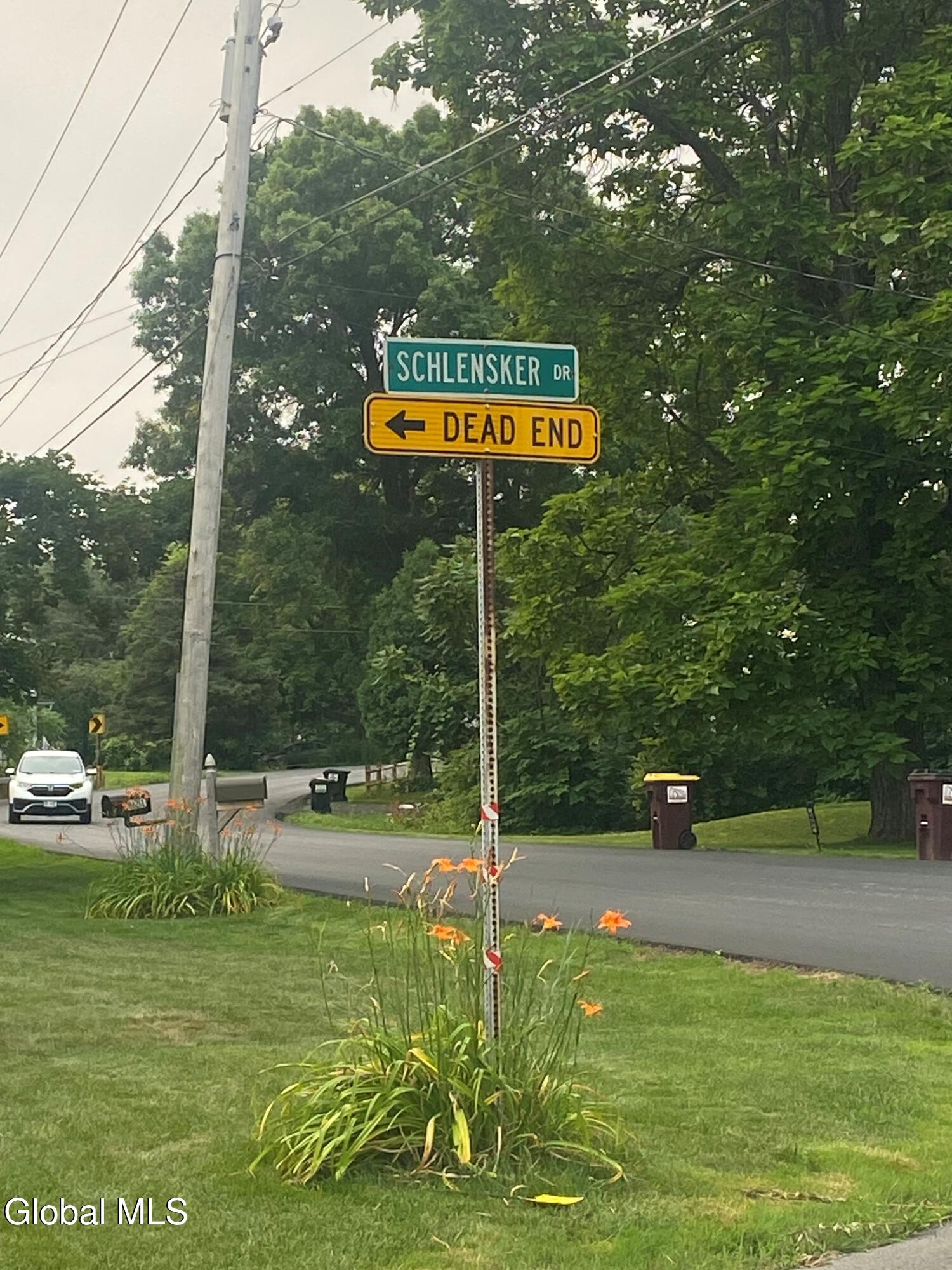 10 Schlensker Drive Glenville NY 12302