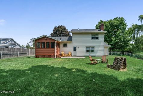 10 Schlensker Drive Glenville NY 12302