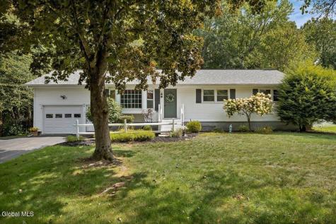 54 Patroon Place Ballston Lake NY 12019