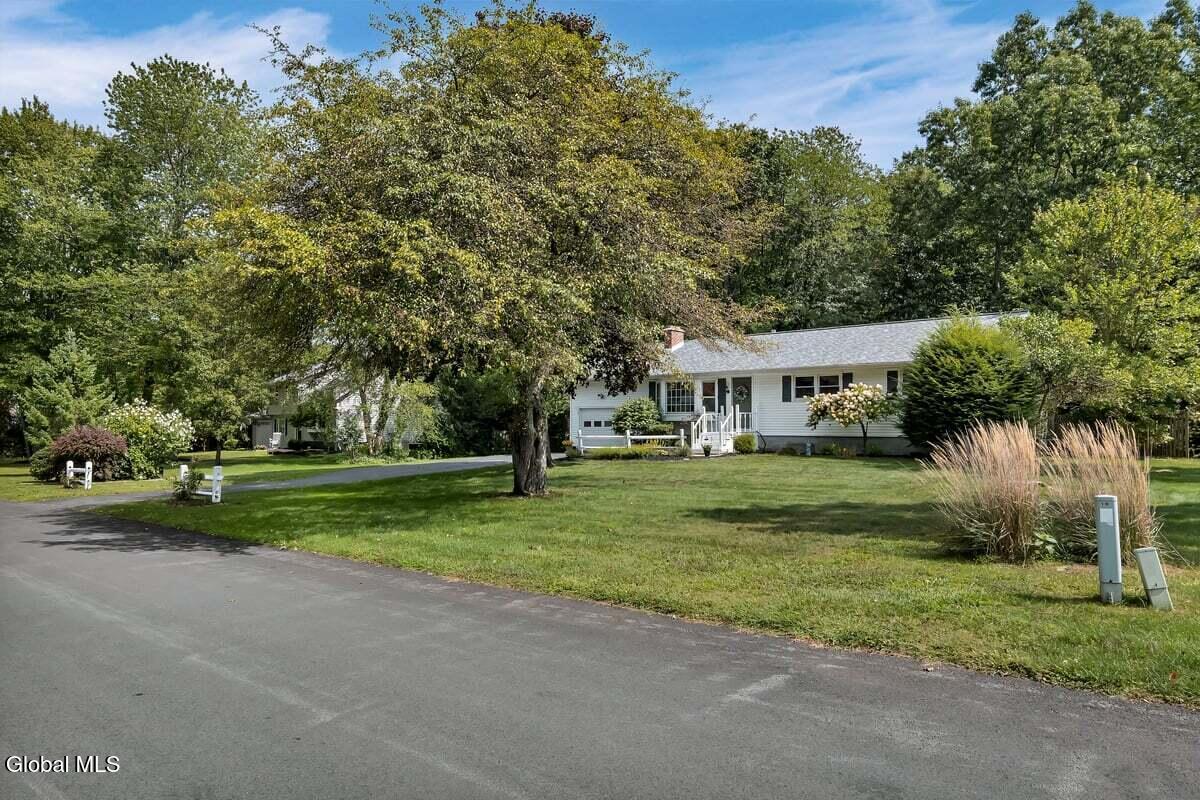 54 Patroon Place Ballston Lake NY 12019