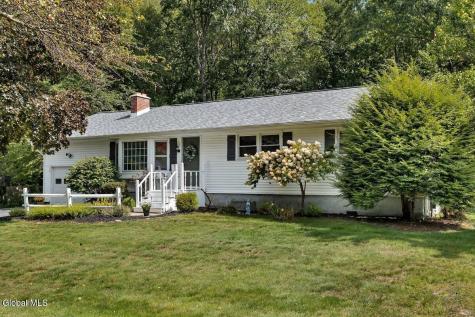 54 Patroon Place Ballston Lake NY 12019
