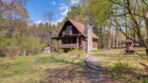 138 Gifford Valley Road Northville NY 12134
