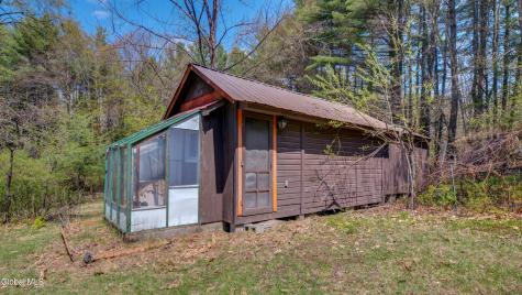 138 Gifford Valley Road Northville NY 12134