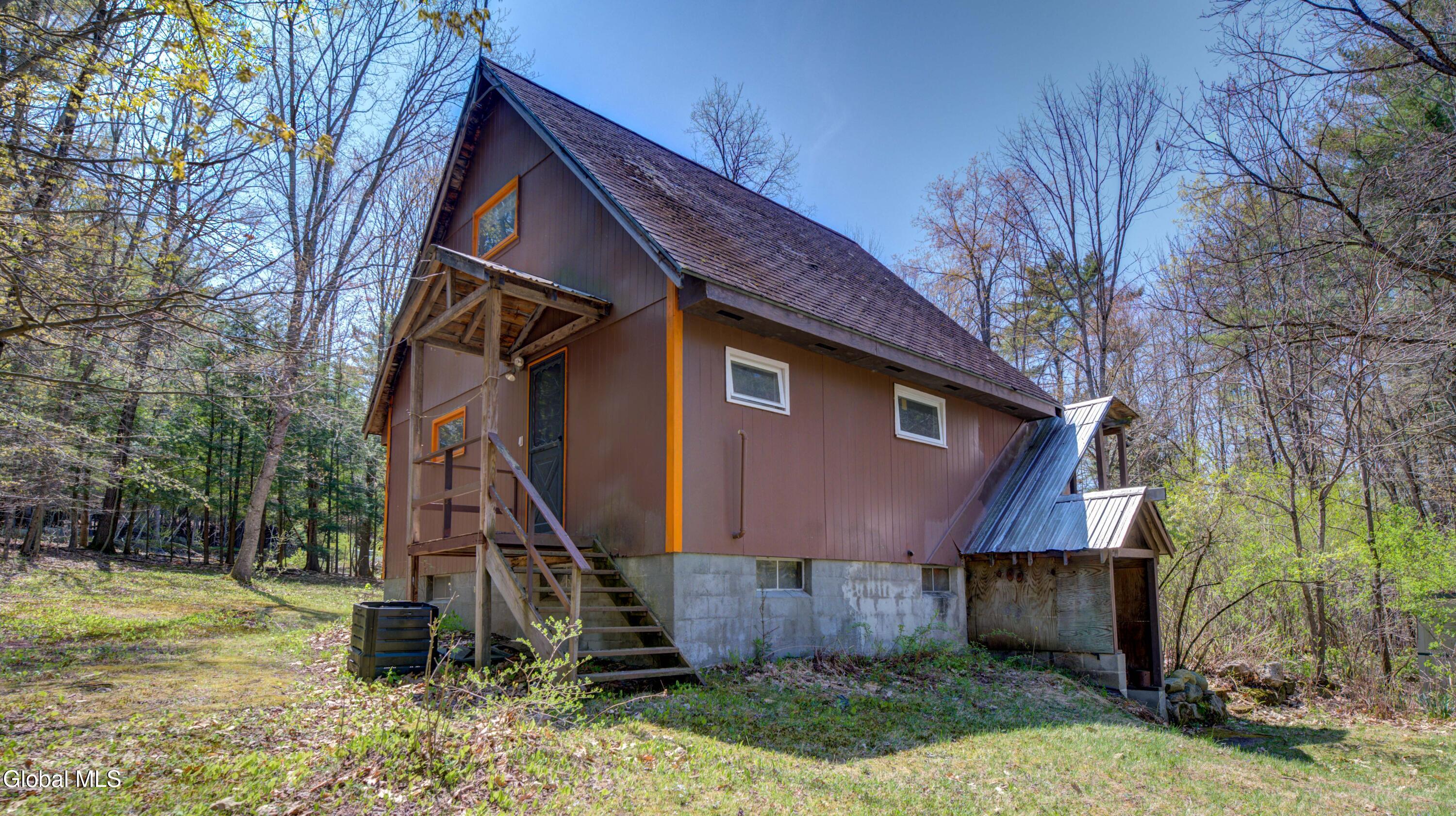 138 Gifford Valley Road Northville NY 12134
