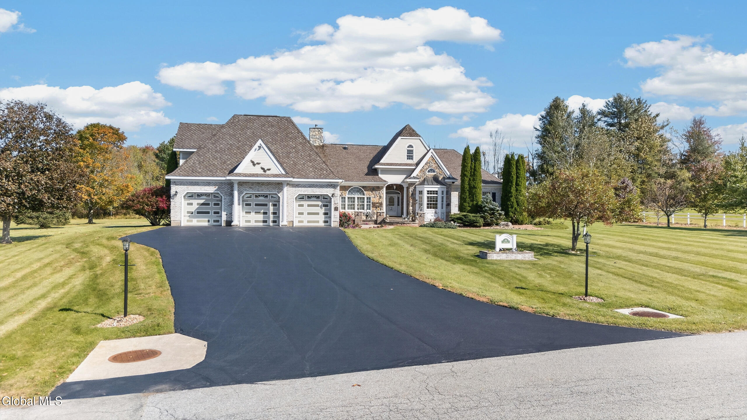 114 Jamie Lane Broadalbin NY 12025