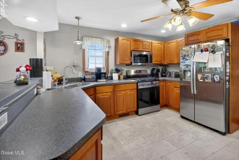 14 Renas Drive Cohoes NY 12047