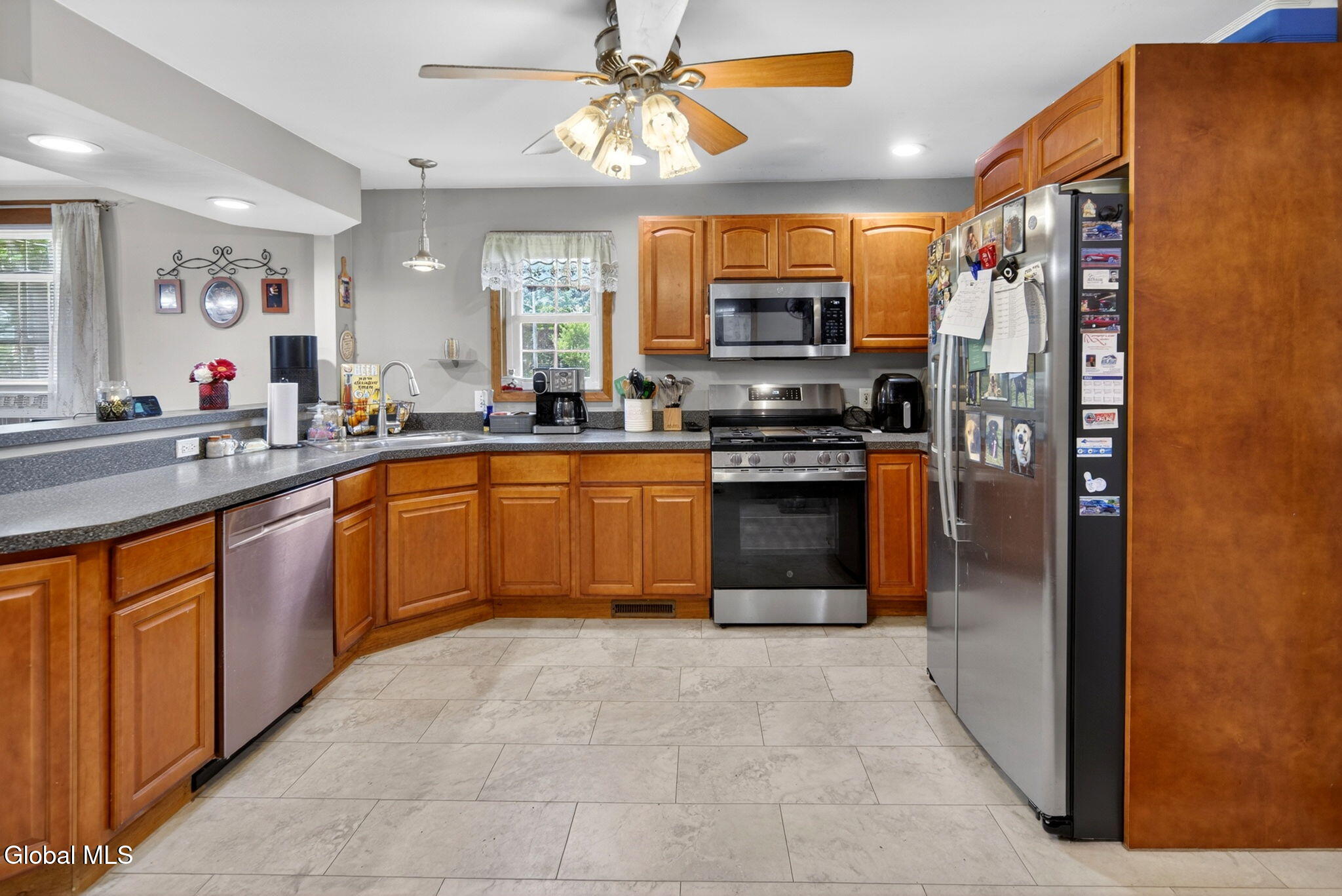 14 Renas Drive Cohoes NY 12047