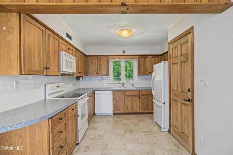 234 Potter Road Amsterdam NY 12010