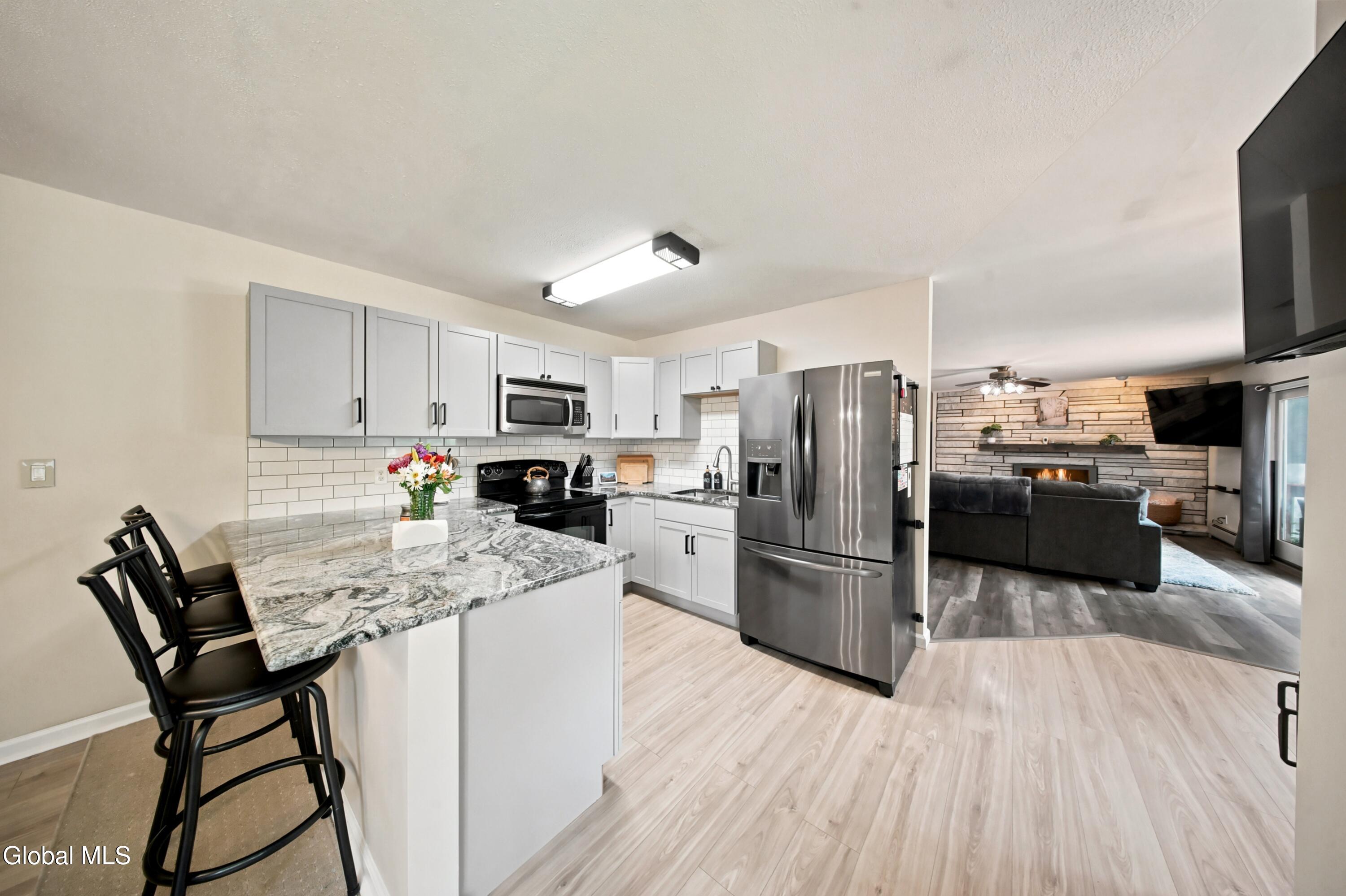 132 Spring Road Glenville NY 12302