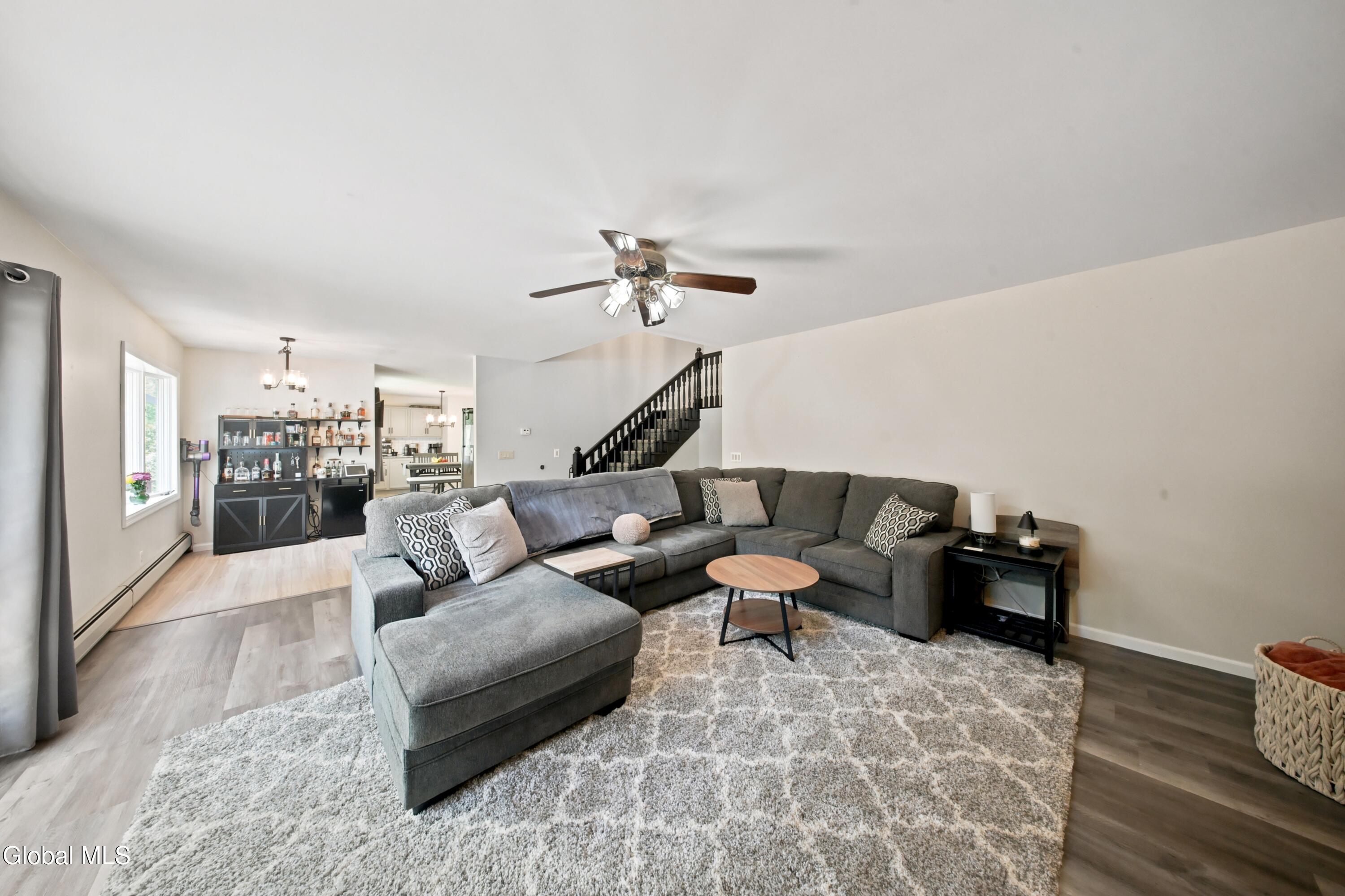 132 Spring Road Glenville NY 12302