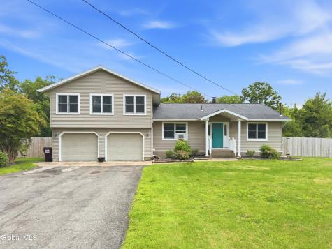 132 Spring Road Glenville NY 12302