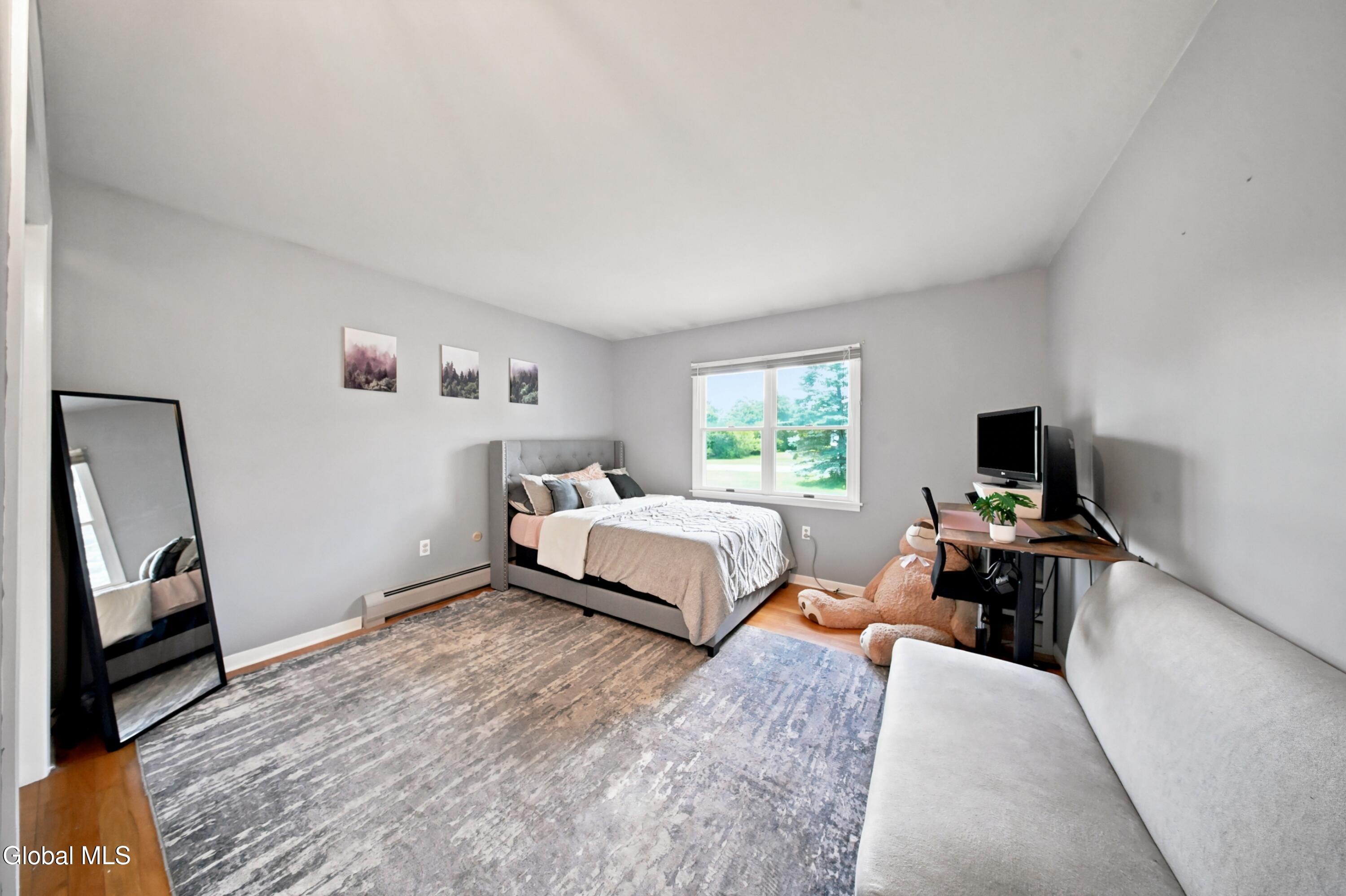 132 Spring Road Glenville NY 12302