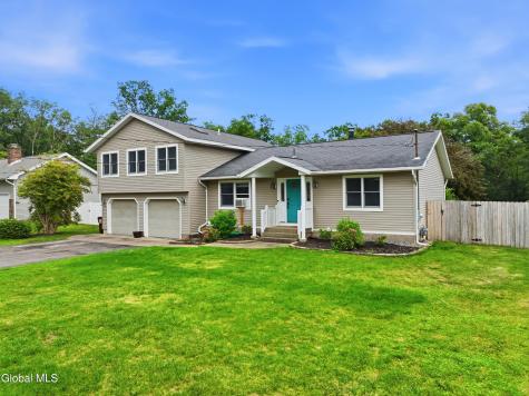 132 Spring Road Glenville NY 12302