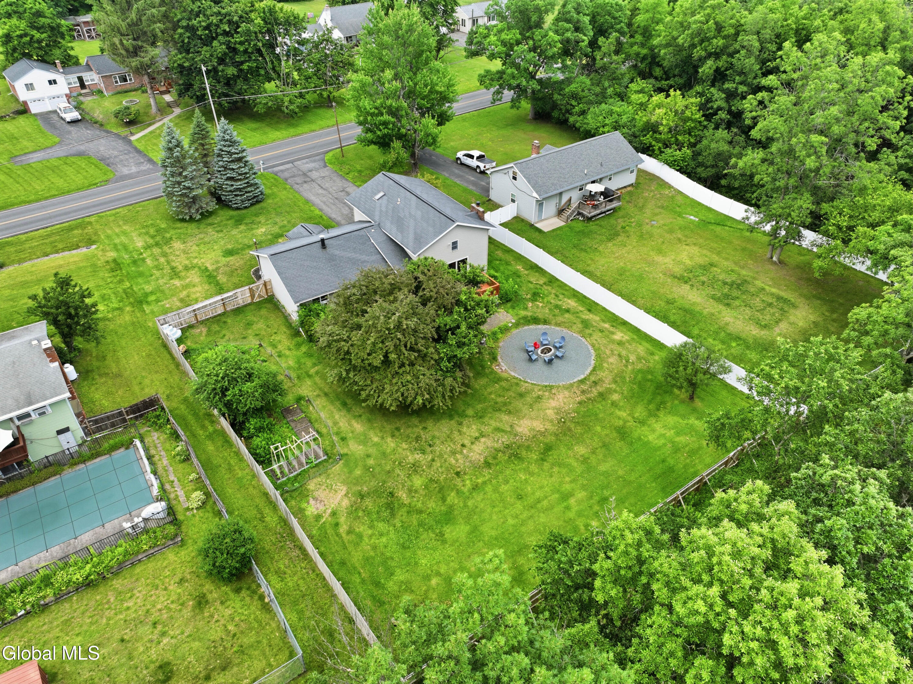 132 Spring Road Glenville NY 12302