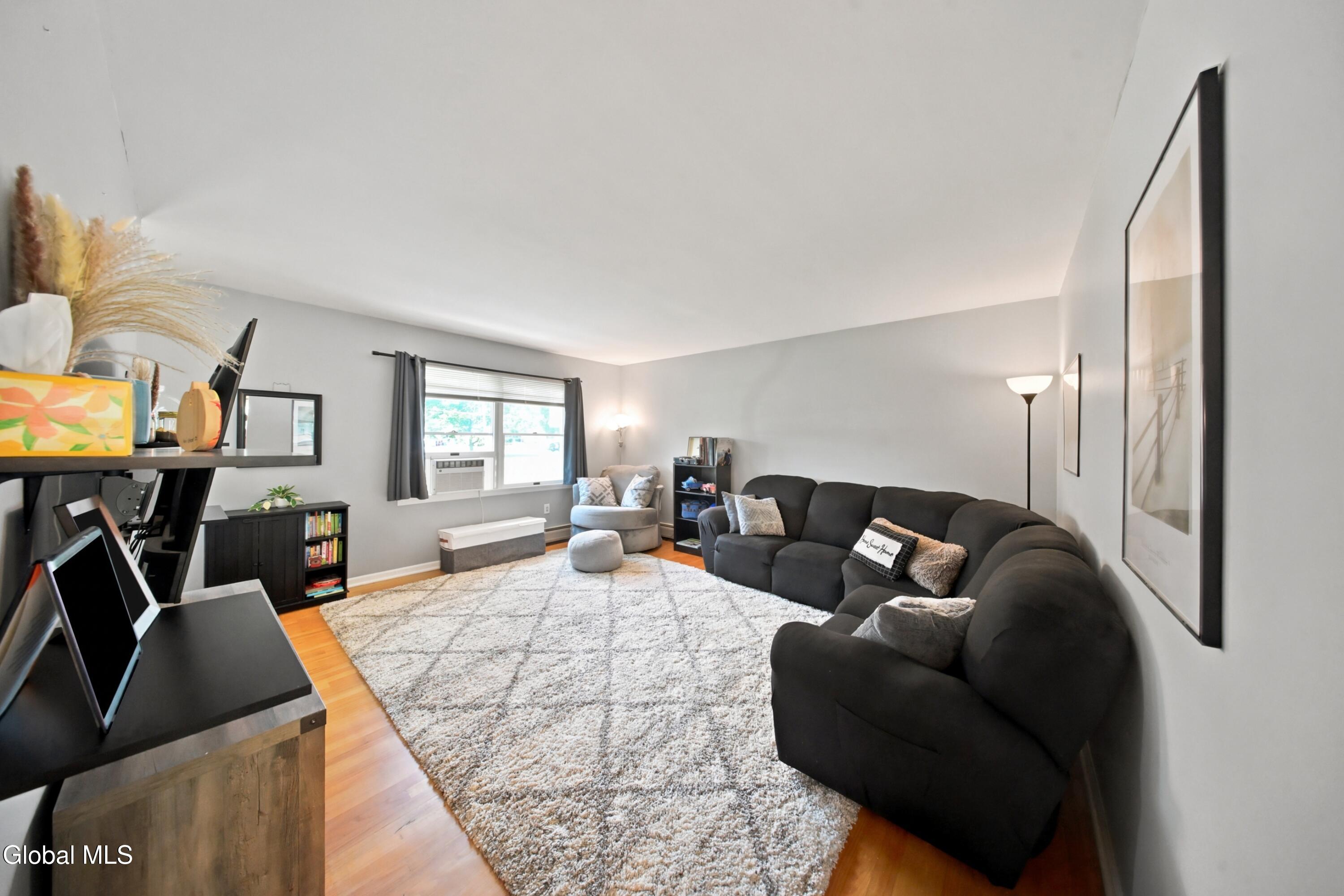 132 Spring Road Glenville NY 12302