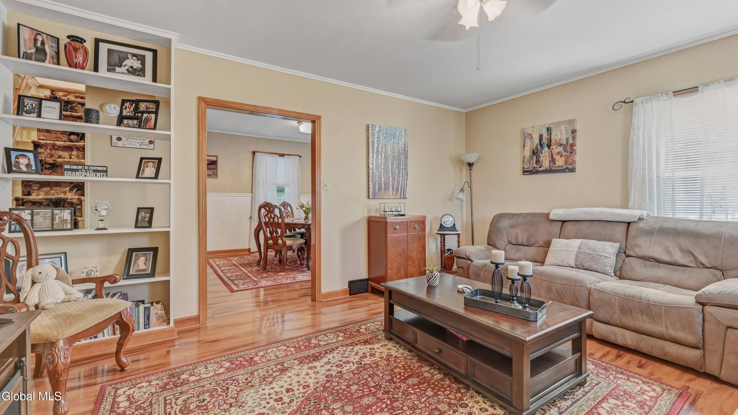 268 Chapman Drive Amsterdam NY 12010