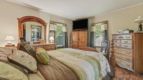 268 Chapman Drive Amsterdam NY 12010