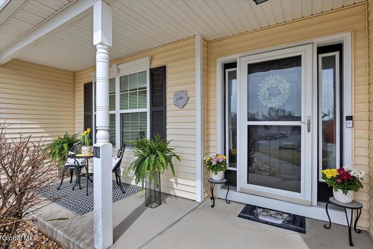 19 Autumn Lane Troy NY 12182
