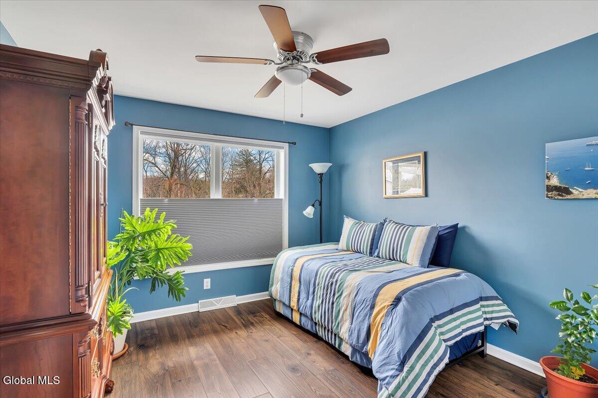 19 Autumn Lane Troy NY 12182