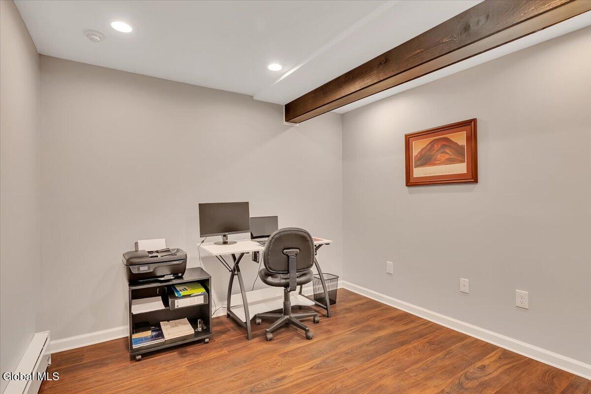 19 Autumn Lane Troy NY 12182