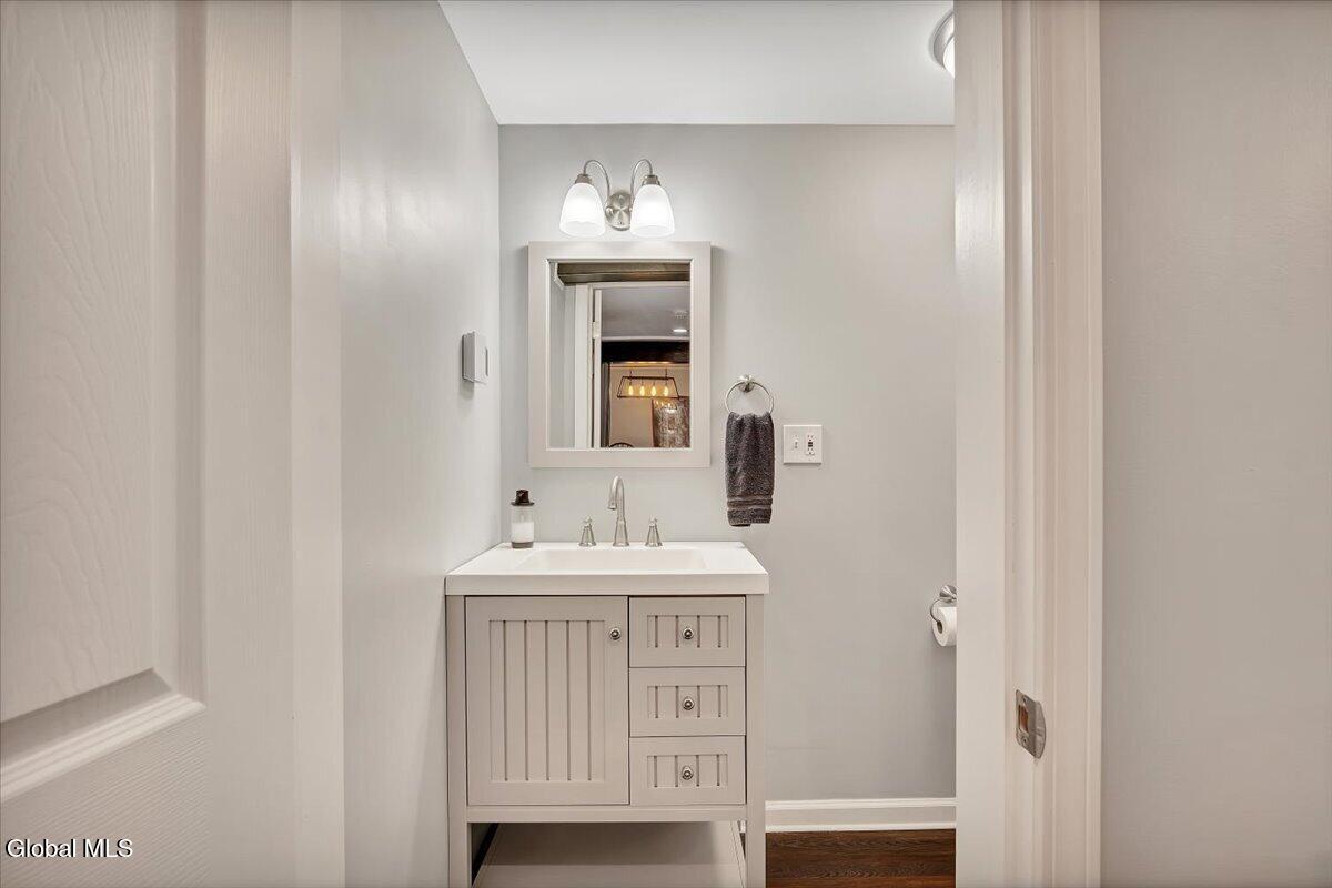 19 Autumn Lane Troy NY 12182