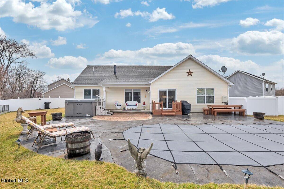 19 Autumn Lane Troy NY 12182