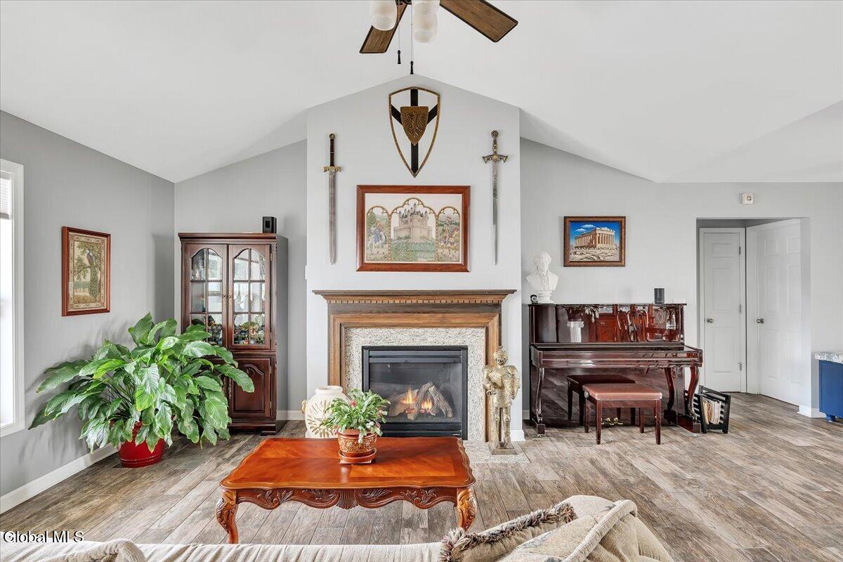 19 Autumn Lane Troy NY 12182
