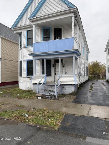 942 Emmett Street Schenectady NY 12307