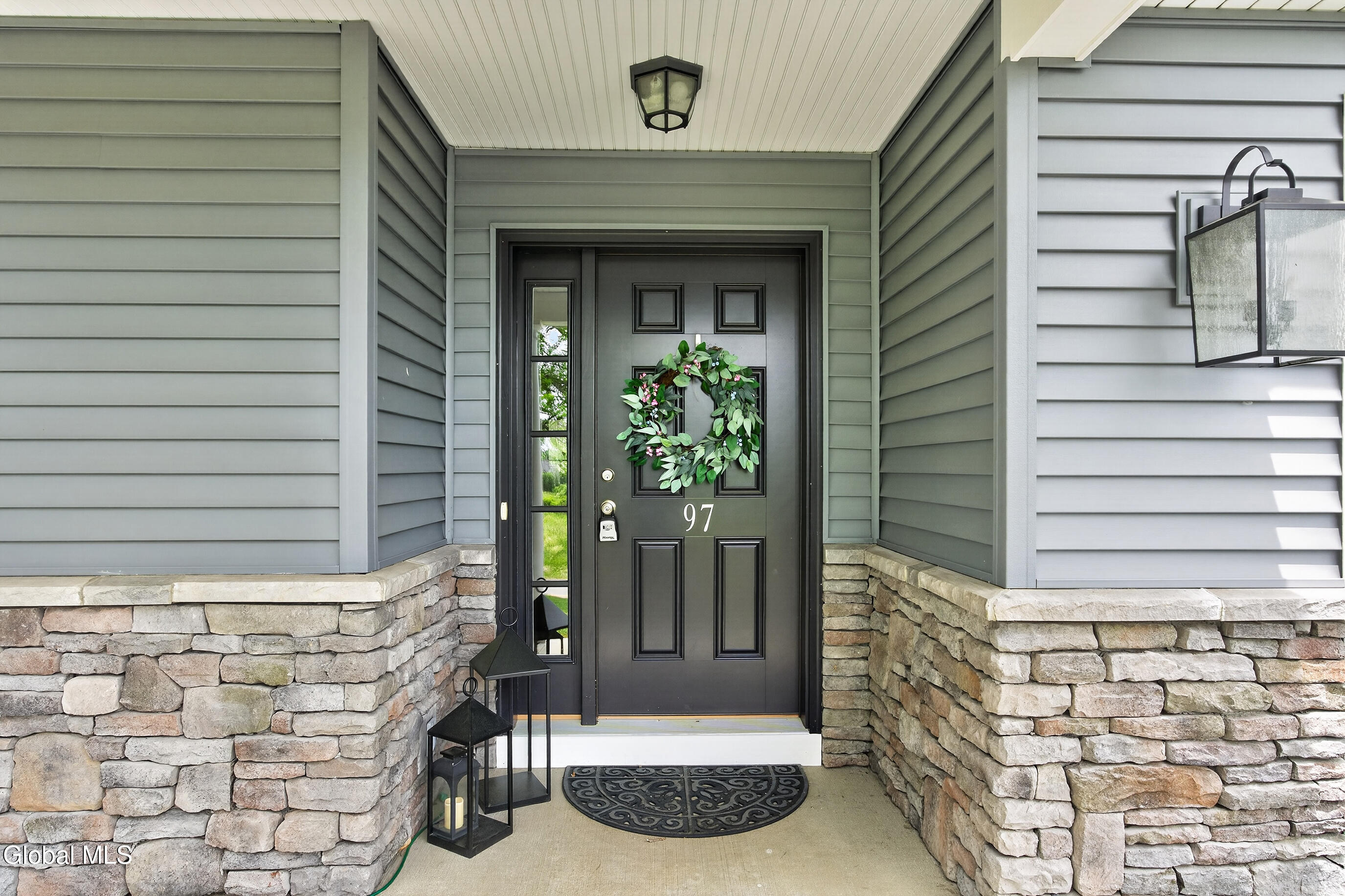 97 Johnson Road Halfmoon NY 12118