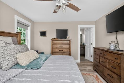 97 Johnson Road Halfmoon NY 12118