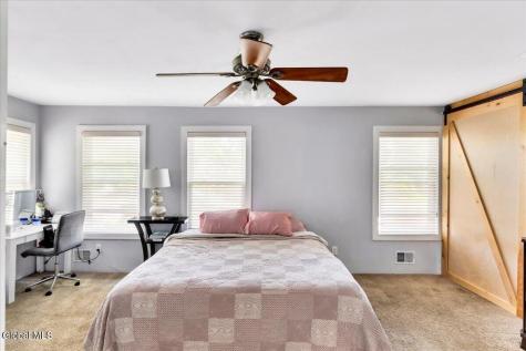 1912 Union Street Niskayuna NY 12309