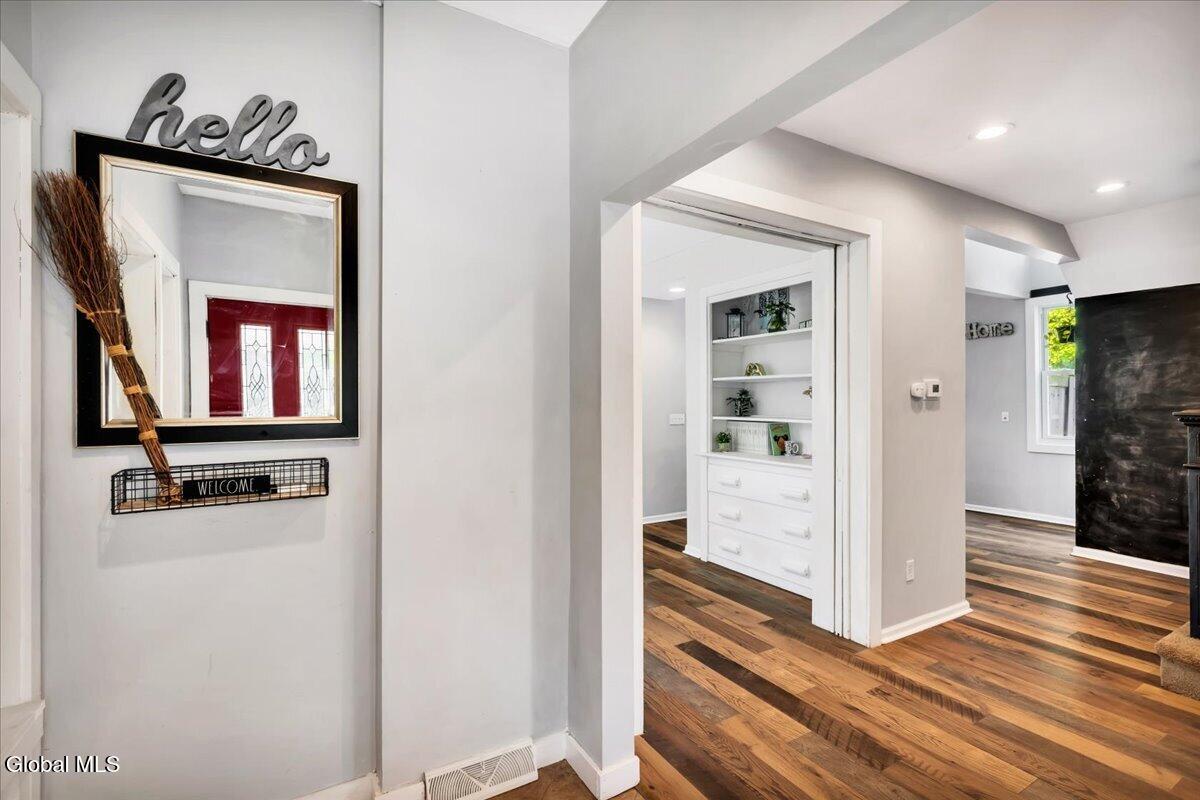 1912 Union Street Niskayuna NY 12309