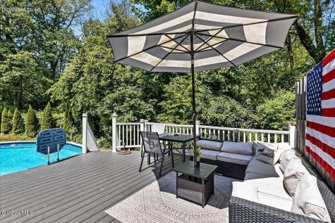1912 Union Street Niskayuna NY 12309