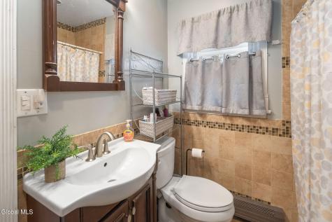 43 Norwood Street Albany NY 12203