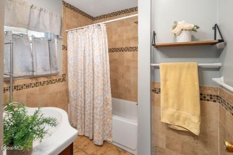 43 Norwood Street Albany NY 12203