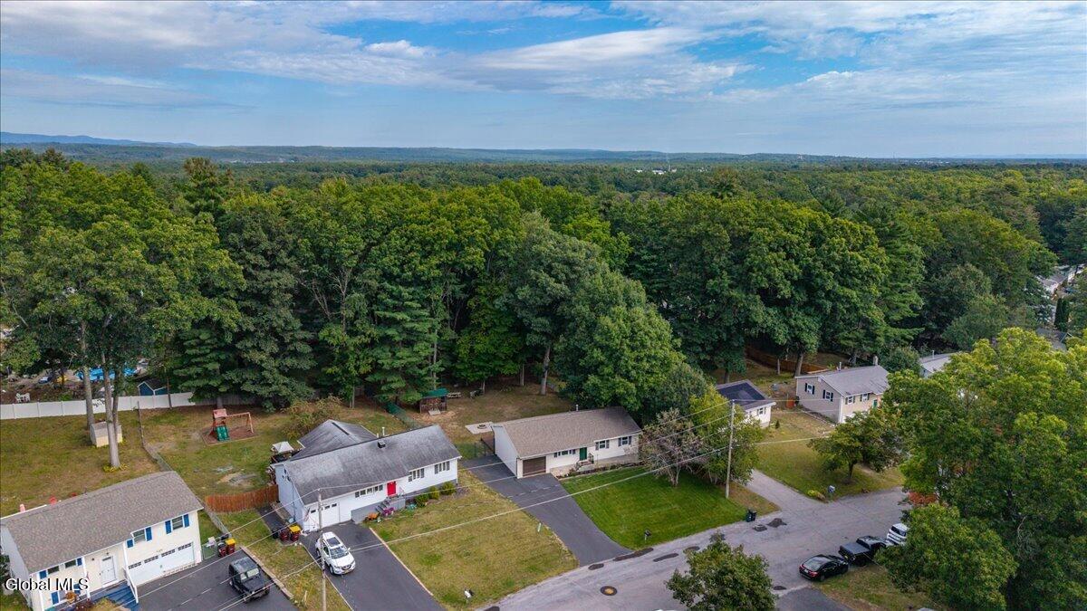 10 Curt Boulevard Saratoga Springs NY 12866