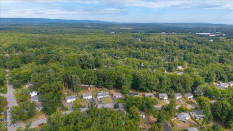 10 Curt Boulevard Saratoga Springs NY 12866