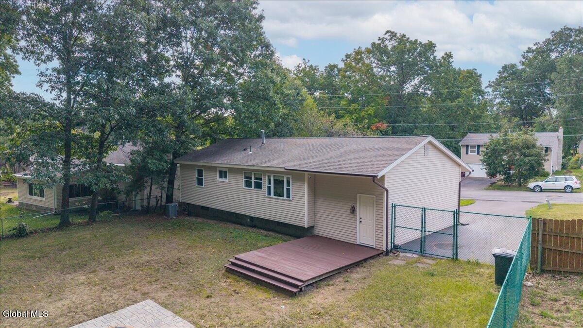 10 Curt Boulevard Saratoga Springs NY 12866
