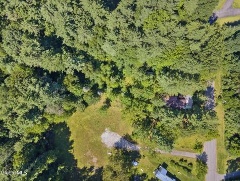 24 Kircher Road Milton NY 12866