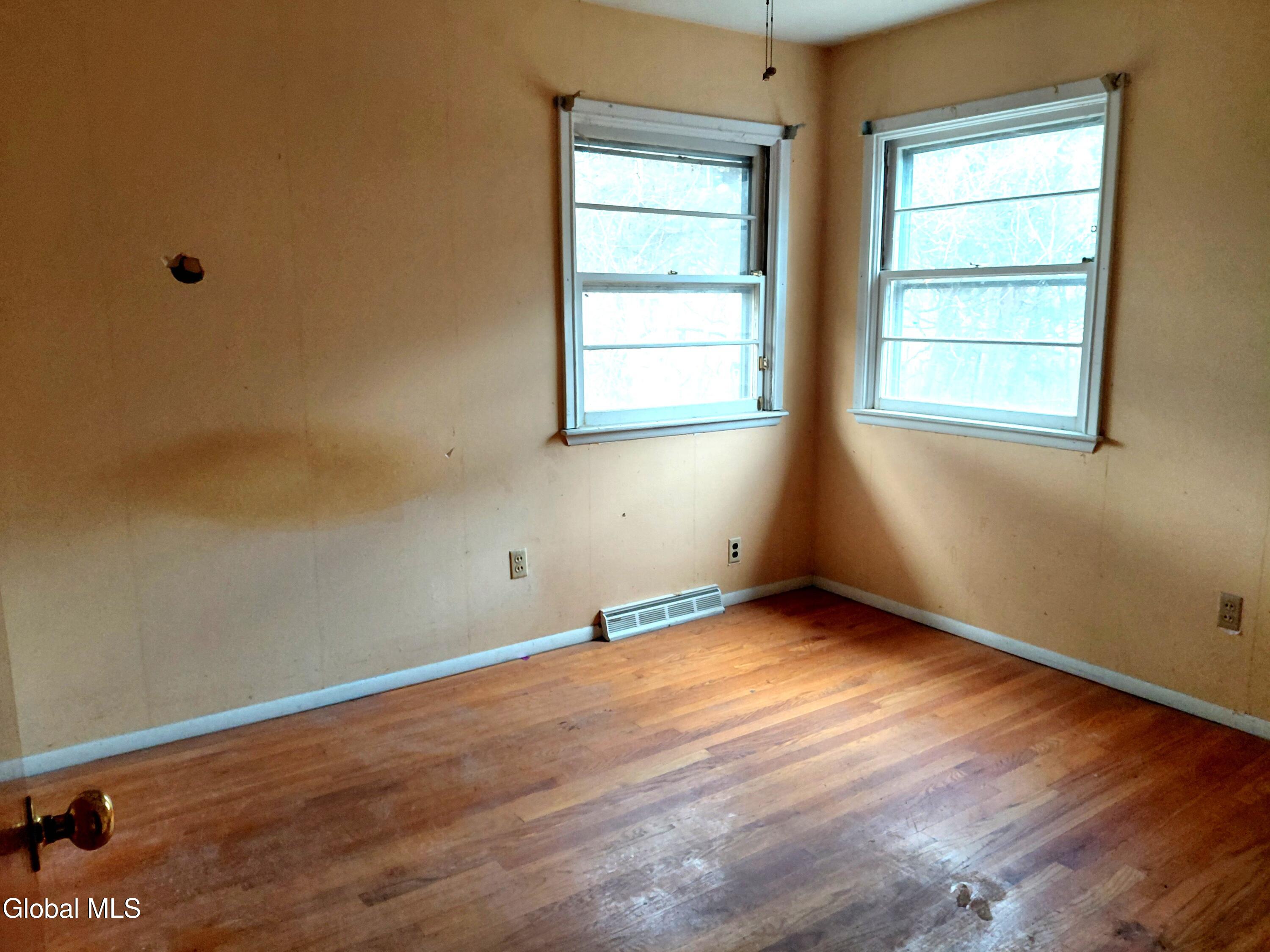 1 Crestwood Avenue Troy NY 12180