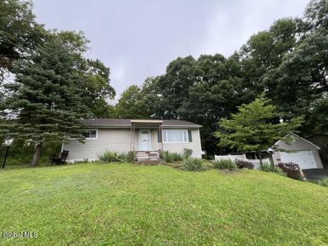 66 Pollock Road Latham NY 12110