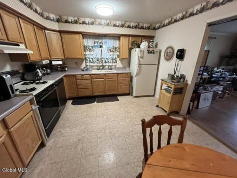 66 Pollock Road Latham NY 12110