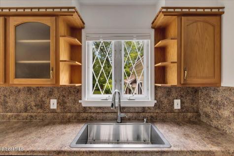 222 Van Rensselaer Boulevard Menands NY 12204