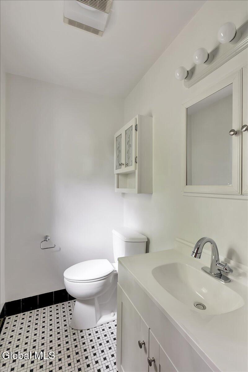 222 Van Rensselaer Boulevard Menands NY 12204