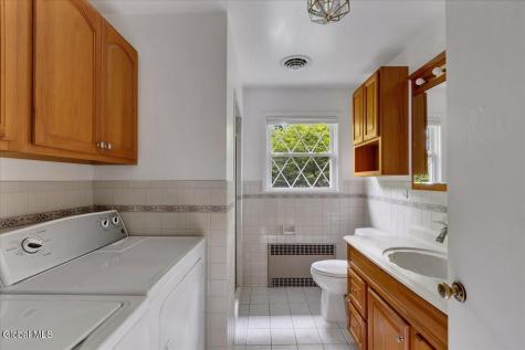 222 Van Rensselaer Boulevard Menands NY 12204